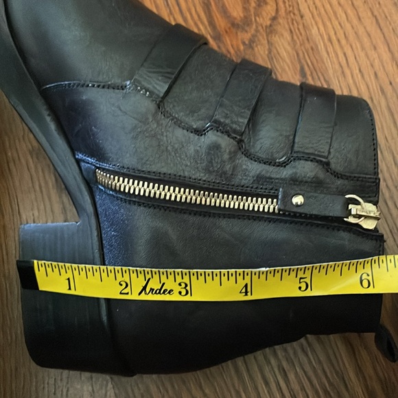 Sartori Gold buckled ankle boots - Picture 12 of 15